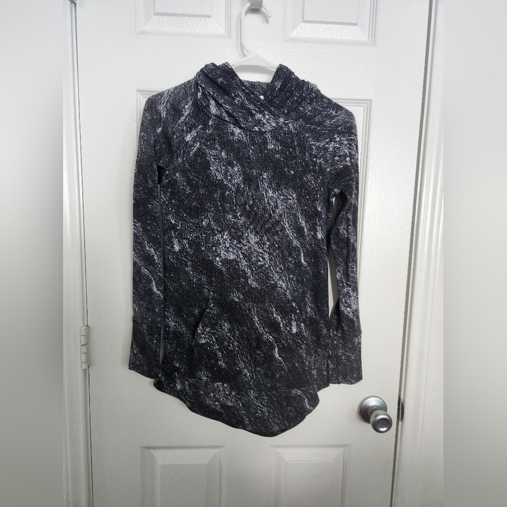 LuLaRoe Amber pullover sweater hoodie